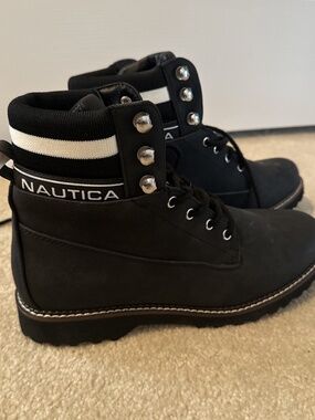 NWT Nautical Galiah Black Hiking Boots Sz 10 Women